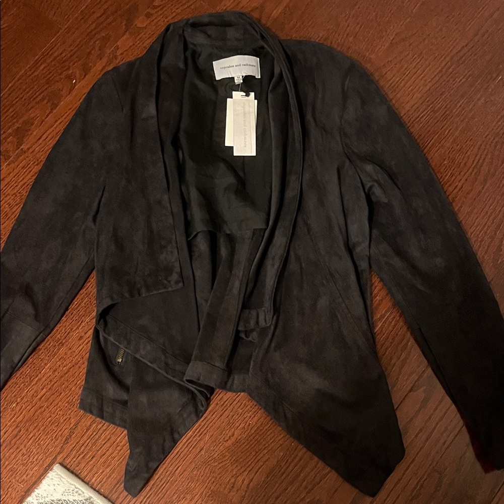 cupcakes & cashmere Black Suede Blazer
